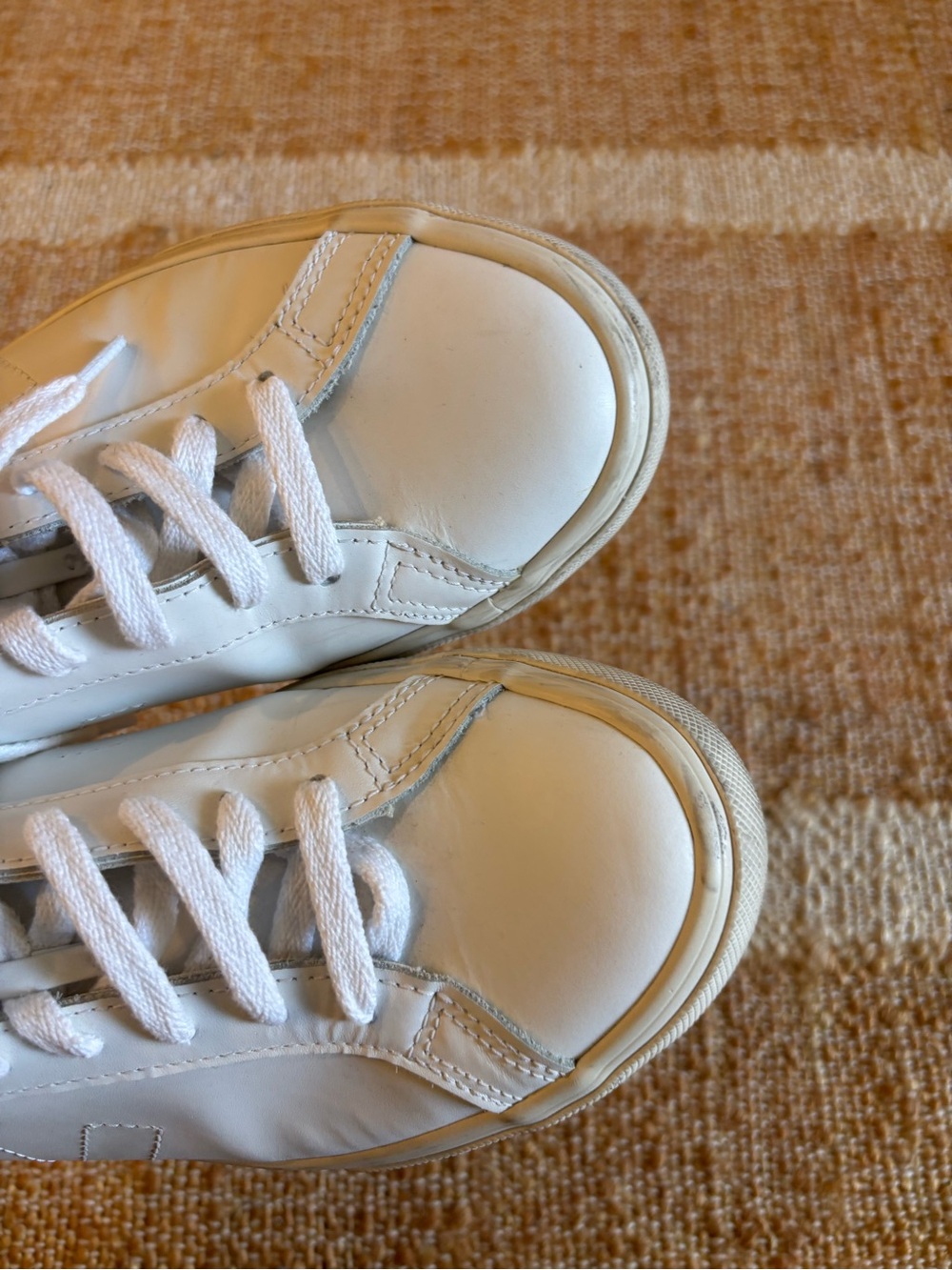Veja Esplar sneakers in white - Picture 6 of 9